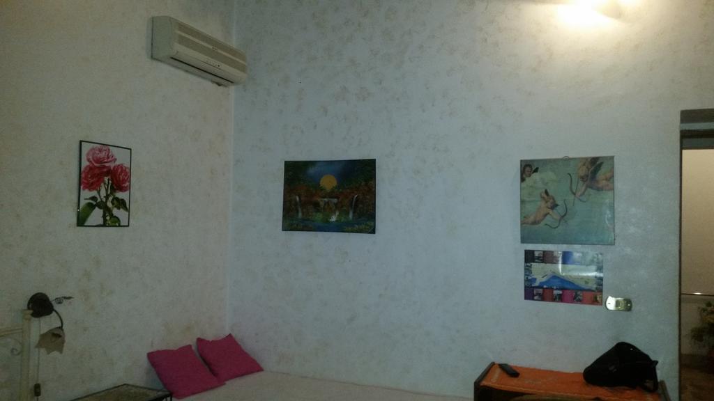 Il Balcone Sullo Stretto Bed & Breakfast Реджо ди Калабрия Стая снимка